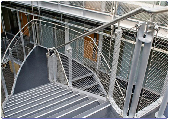 Balustrade Infill Cable Rope Mesh cho cầu thang với thép không gỉ 2.0 mm Wire 50 * 50 mm lỗ