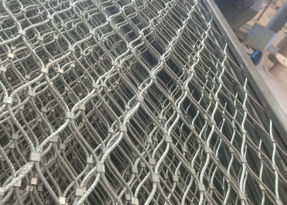 Cầu thang Ban công Lưới thép kiến ​​trúc Lỗ 50 X 50 mm