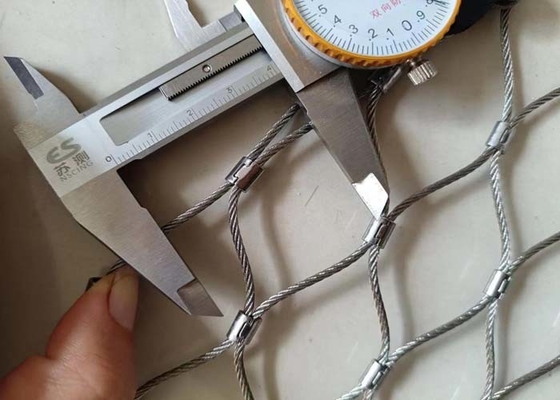 Lưới dây AISI316 chống ăn mòn với ống sắt làm lưới an ninh