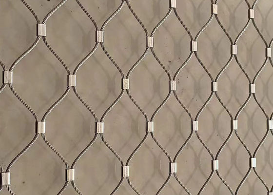 Chống rỉ sét loại kim loại thắt nút chim chim chim được sử dụng trong Zoo Mesh