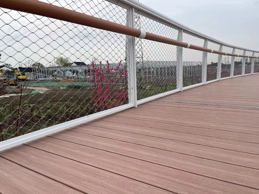 Lan can Dây cáp thép 2,5 Mm Lưới 60 * 60 Mm Lỗ